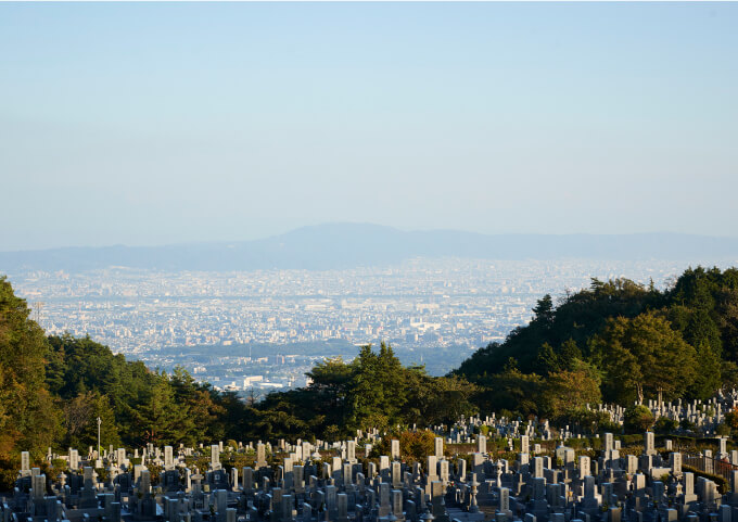 建立葬・丘陵墓所